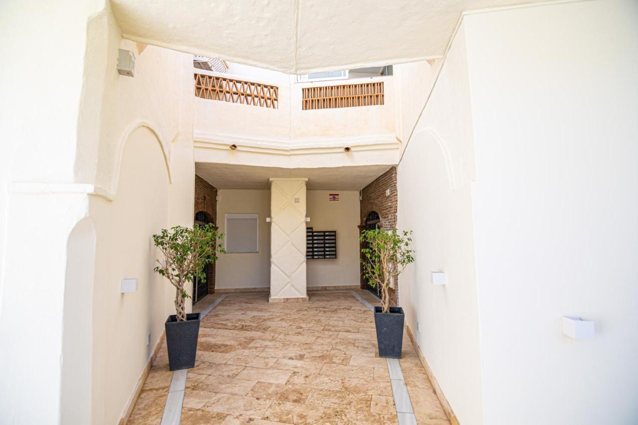 Sunstay Seaside Flat I Puerto Marina Benalmadena Bagian luar foto